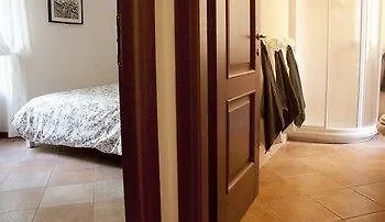 Apartamento Casa Stacy Varenna